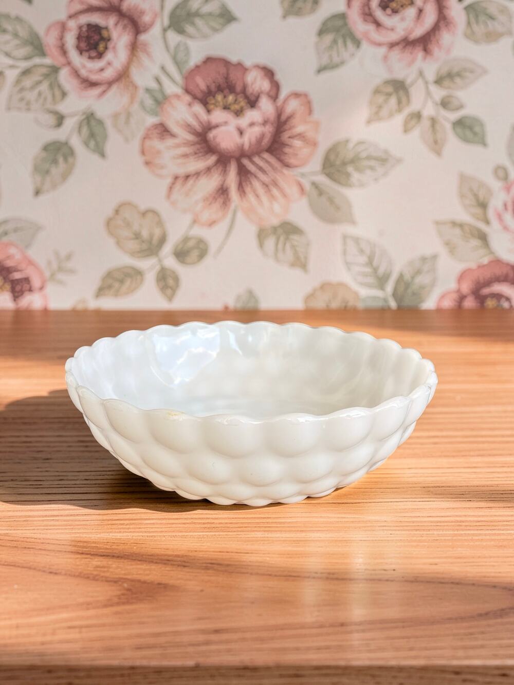Vintage Anchor Hocking Fire King Bubble Milk Glass Bowl White Scalloped MCM